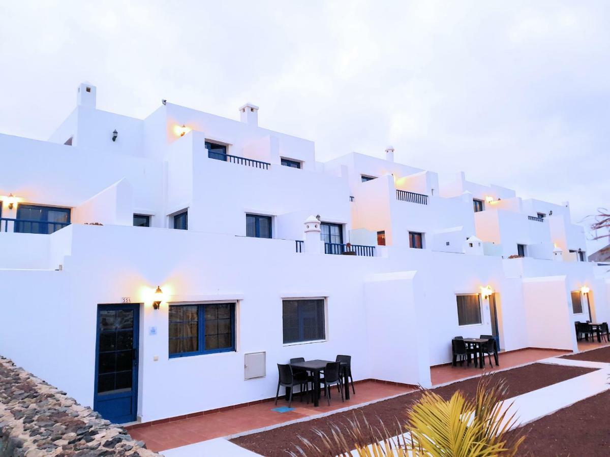 La Graciosa Camelia Beach Vistas Mar Caleta de Sebo Exteriör bild